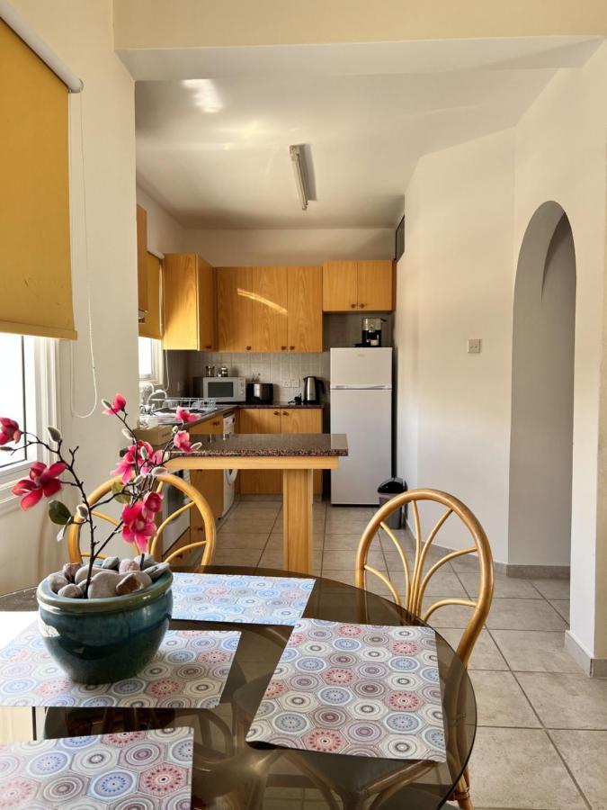 Sirena Kings Apartman Paphos Kültér fotó