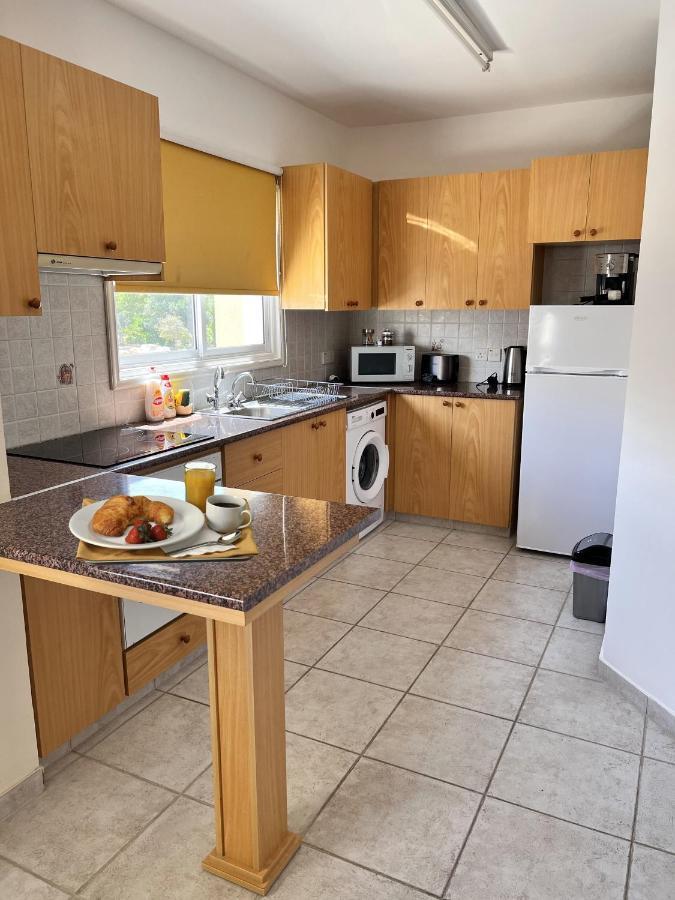 Sirena Kings Apartman Paphos Kültér fotó